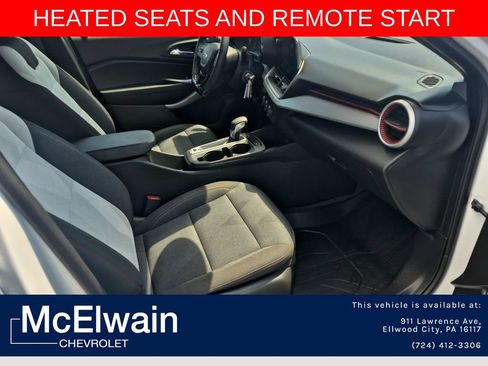 Used 2024 Chevrolet Trax RS w/ Driver Confidence Package FWD image 32