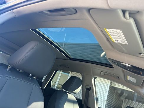 Used 2025 Audi Q5 Premium Plus w/ Premium Plus image 18