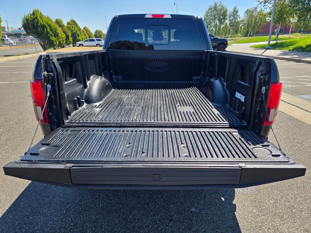 Used 2018 Ford F150 Platinum w/ Max Trailer Tow Package AWD/4WD image 16