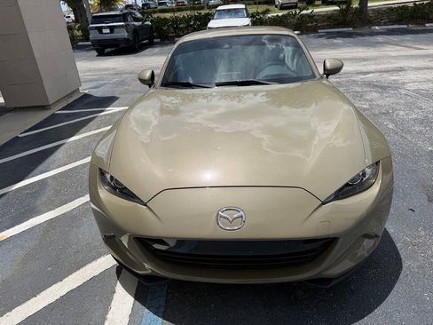Used 2023 MAZDA MX-5 Miata Grand Touring RWD image 8