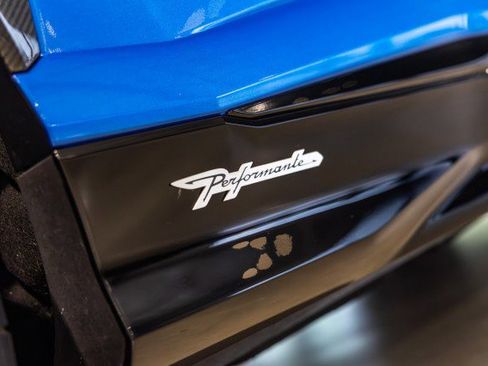 Used 2024 Lamborghini Urus Performante AWD/4WD image 27