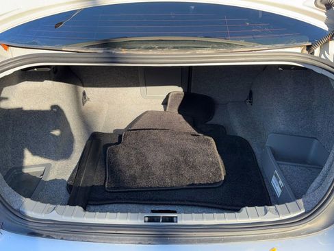 Used 2006 BMW 325xi Sedan image 16