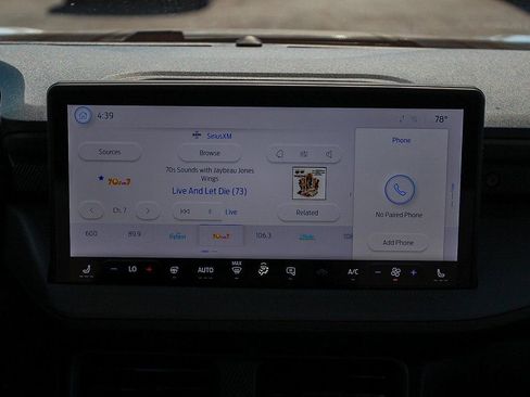 New 2025 Ford Maverick XLT w/ XLT Luxury Package image 15