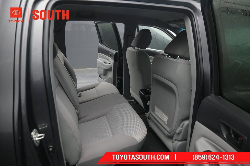 Used 2012 Toyota Tacoma 4x4 Double Cab w/ SR5 Pkg image 22
