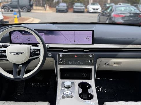 Used 2025 Genesis GV80 3.5T Prestige image 28