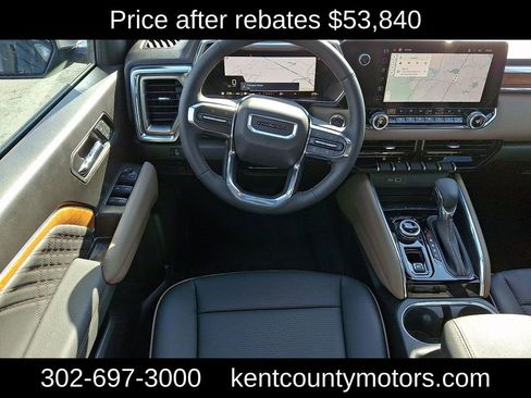 New 2026 GMC Canyon Denali image 11