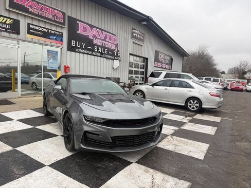 Used 2019 Chevrolet Camaro SS image 3