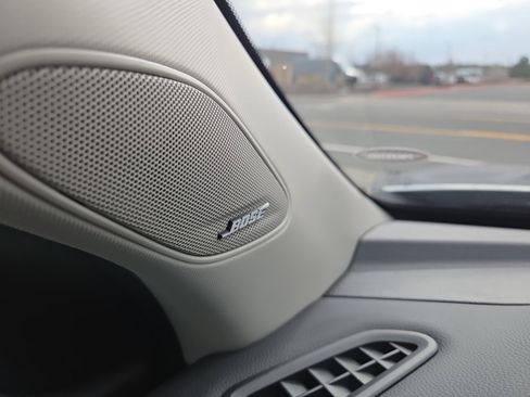 New 2025 Honda Pilot Touring image 14