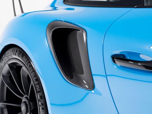 Used 2018 Porsche 911 GT2 RS image 56