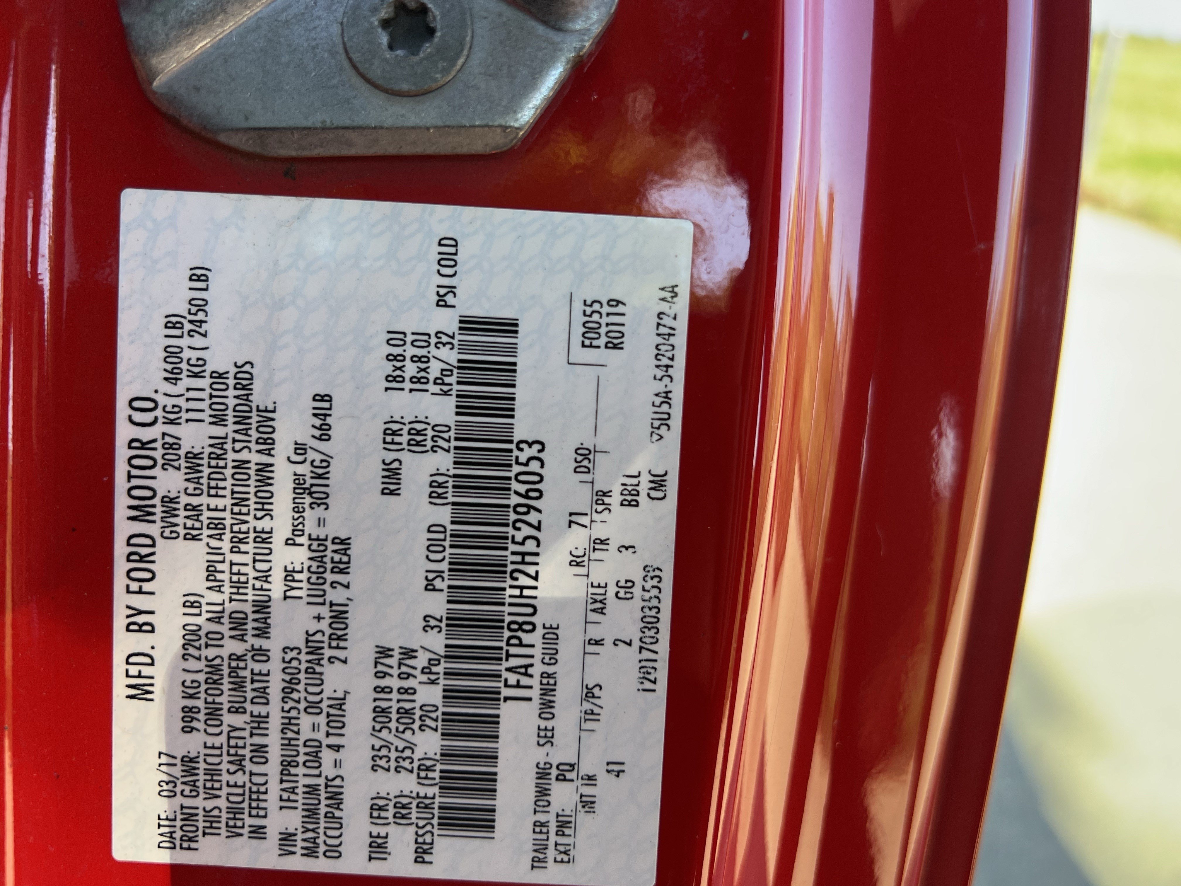 Used 2017 Ford Mustang Premium RWD image 37