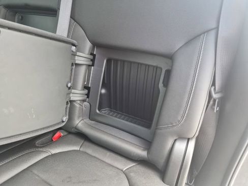 Used 2019 Chevrolet Silverado 1500 LTZ w/ LTZ Plus Package AWD/4WD image 38