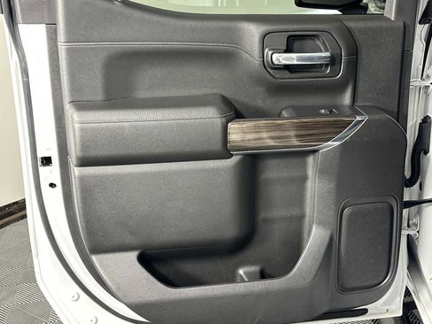 Used 2021 Chevrolet Silverado 1500 RST w/ Z71 Off-Road Package image 24