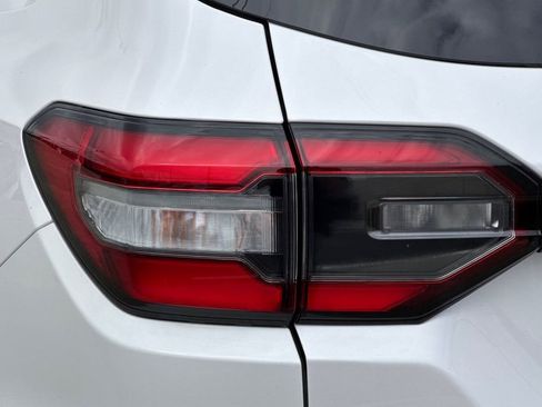 Certified 2023 Honda Pilot EX-L image 37