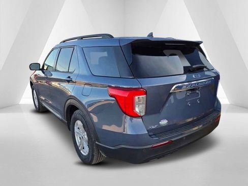 Used 2021 Ford Explorer XLT image 5