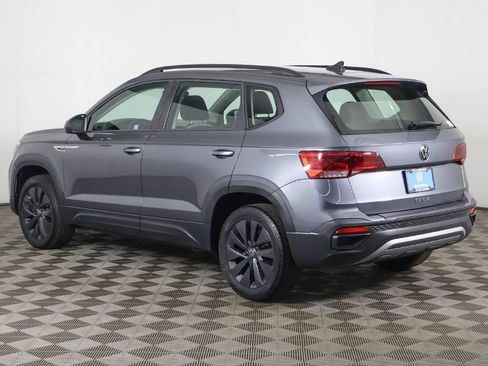 Used 2024 Volkswagen Taos S FWD image 9