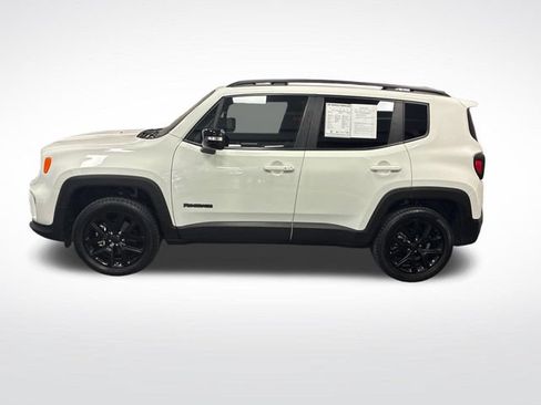 Used 2023 Jeep Renegade Altitude AWD/4WD image 2
