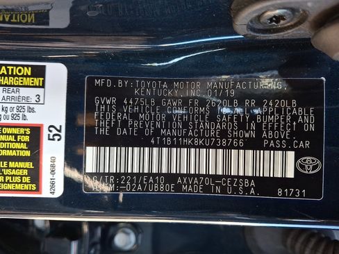 Used 2019 Toyota Camry SE w/ Convenience Package FWD image 28