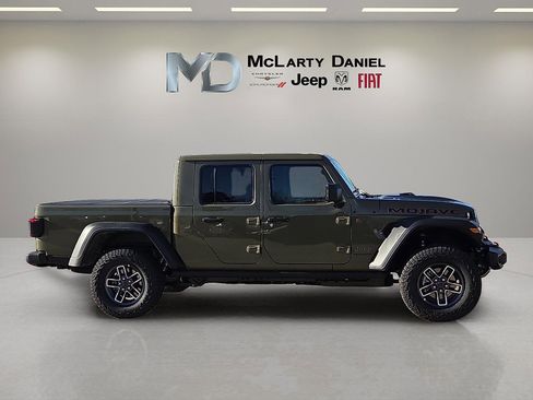 New 2026 Jeep Gladiator Mojave w/ Safety Group image 6