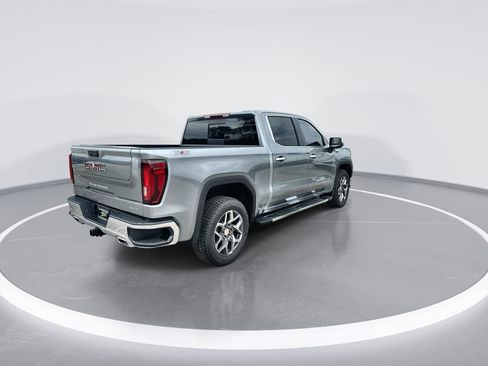 New 2026 GMC Sierra 1500 SLT AWD/4WD image 8