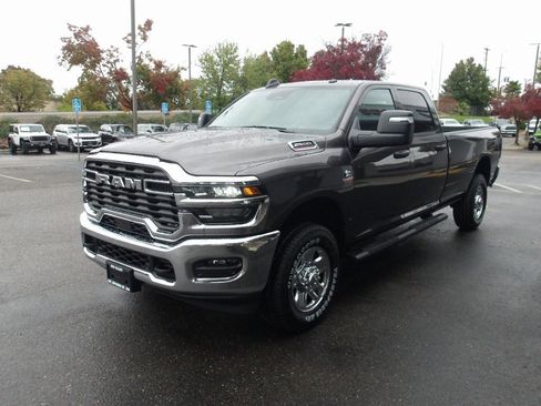New 2026 RAM 2500 Tradesman image 4