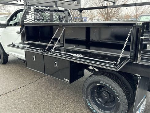 New 2024 RAM 3500 Tradesman image 28