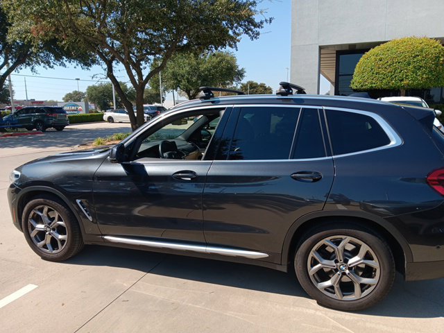 Used 2021 BMW X3 xDrive30i w/ Executive Package AWD/4WD image 6
