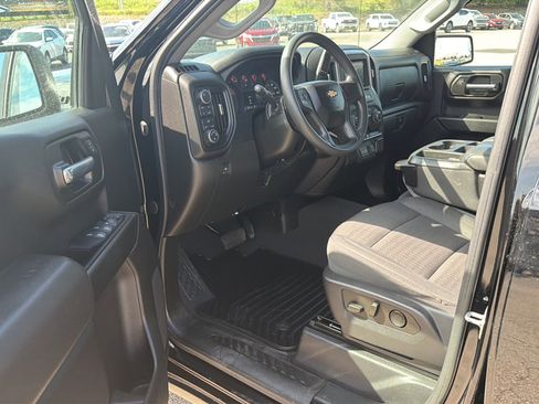 Used 2023 Chevrolet Silverado 1500 Custom w/ LPO, Dark Essentials Package AWD/4WD image 9