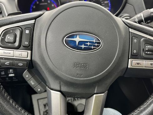 Used 2017 Subaru Outback 2.5i Limited AWD/4WD image 23
