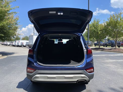 Used 2019 Hyundai Santa Fe SE AWD/4WD image 11