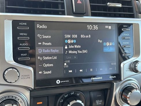 Used 2020 Toyota 4Runner SR5 Premium image 15