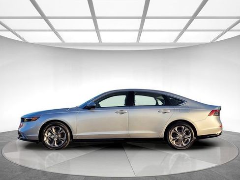 Used 2024 Honda Accord EX-L image 8