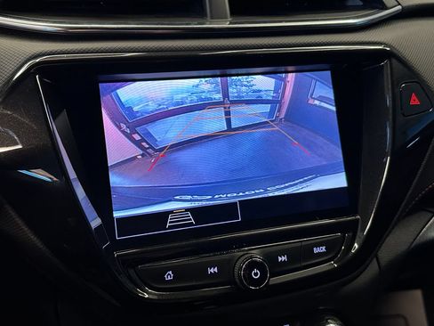 Used 2022 Chevrolet TrailBlazer RS w/ Convenience Package FWD image 14