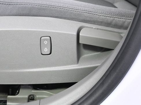 Used 2016 Chevrolet Malibu LS FWD image 14