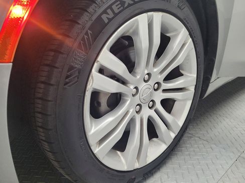 Used 2015 Chrysler 200 Limited w/ Convenience Group image 31