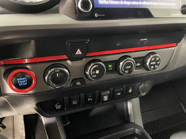 Used 2020 Toyota Tacoma TRD Sport w/ Technology Package AWD/4WD image 8