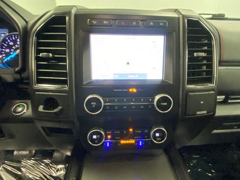 Used 2021 Ford Expedition Max Limited image 28