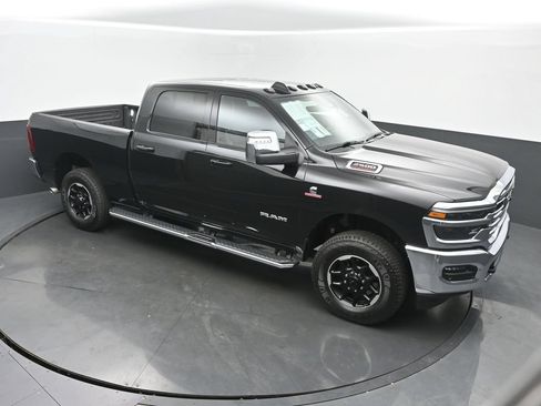 Used 2025 RAM 2500 Laramie AWD/4WD image 62