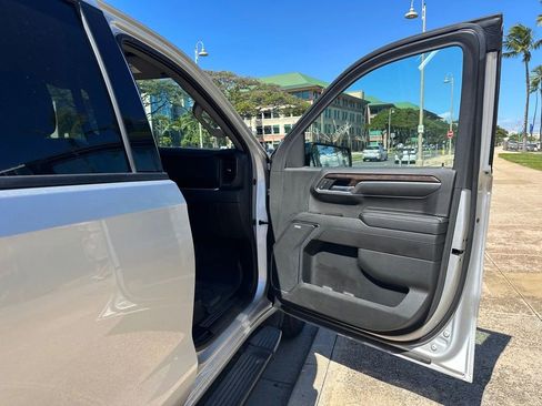 Used 2022 GMC Sierra 1500 Elevation w/ Elevation Premium Package image 17