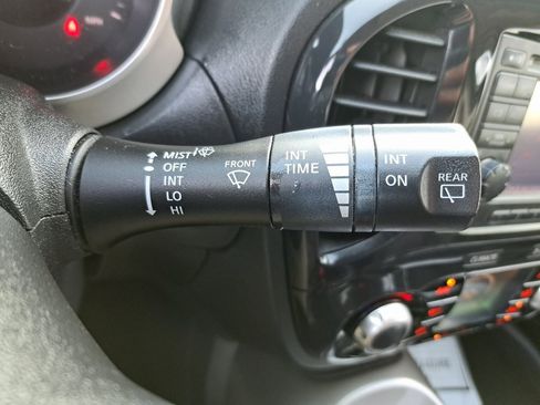 Used 2012 Nissan Juke SL w/ Chrome Pkg image 20