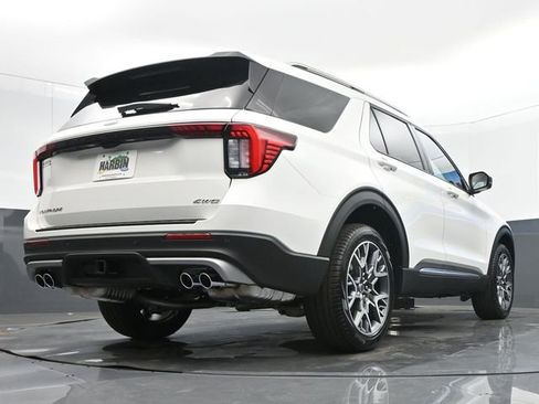 New 2025 Ford Explorer Platinum w/ Ultimate Package image 23