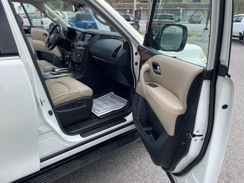 Used 2019 Nissan Armada SL w/ Premium Package image 31