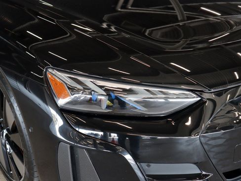 Used 2022 Audi RS e-tron GT w/ Carbon Performance Package image 29