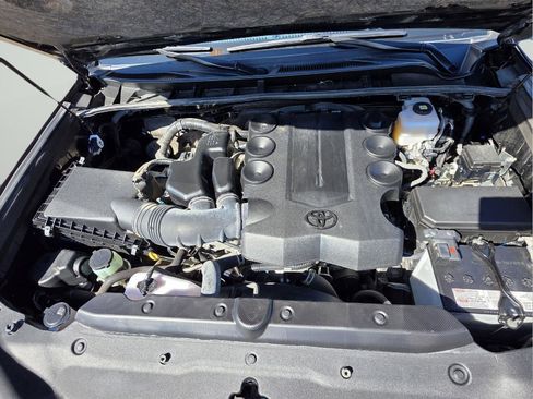 Used 2023 Toyota 4Runner Limited image 30