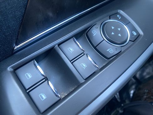 Used 2021 Ford F150 Lariat w/ Equipment Group 502A High image 20