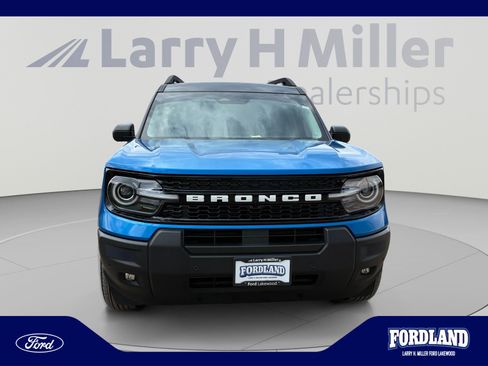 Used 2025 Ford Bronco Sport Outer Banks w/ Outer Banks Tech Package+ AWD/4WD image 8