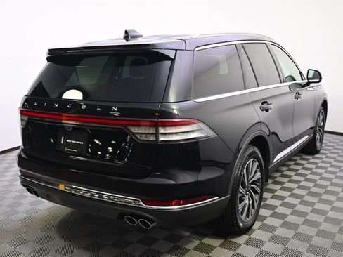 Certified 2025 Lincoln Aviator AWD image 6