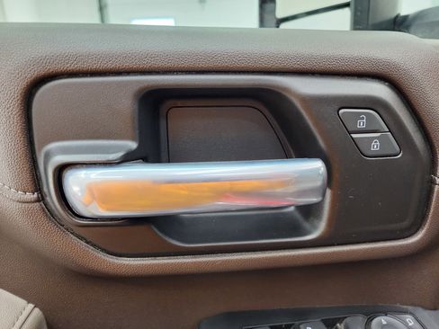 Used 2022 Chevrolet Silverado 3500 LT w/ Convenience Package image 47