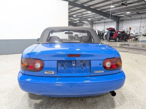 Used 1990 MAZDA MX-5 Miata image 4