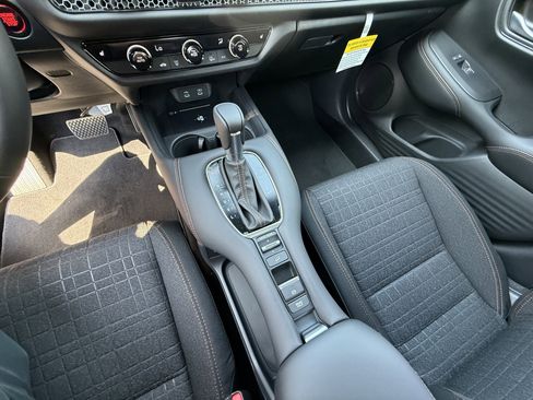 New 2026 Honda HR-V Sport image 19