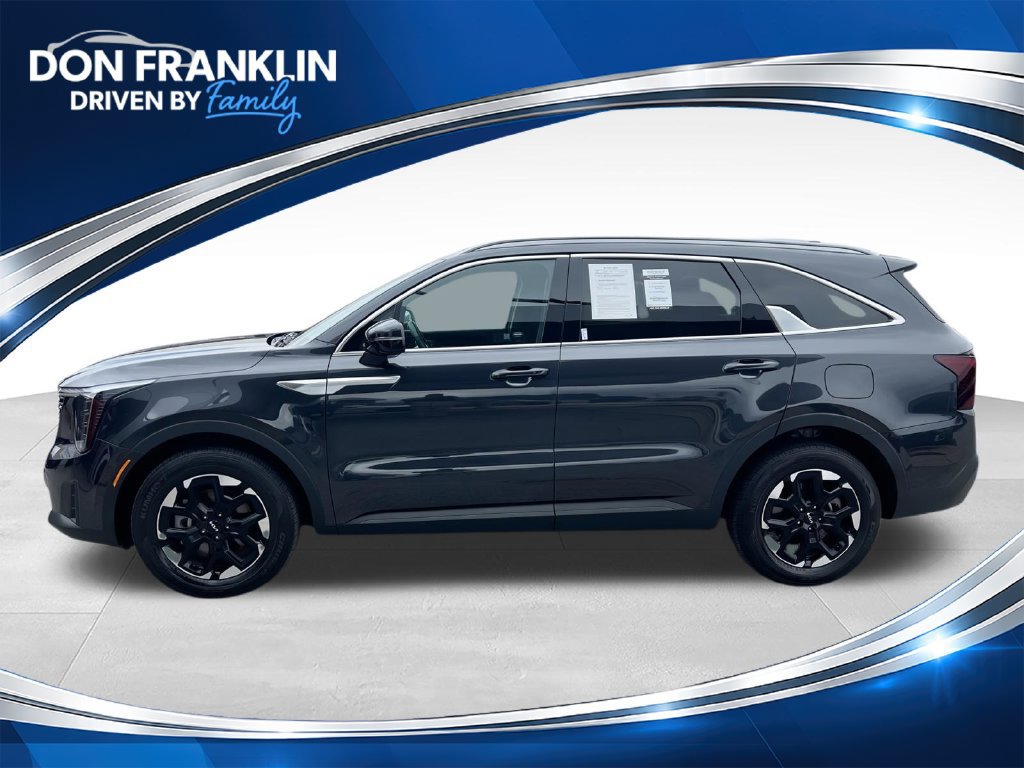 Used 2025 Kia Sorento S FWD 360° Tour
